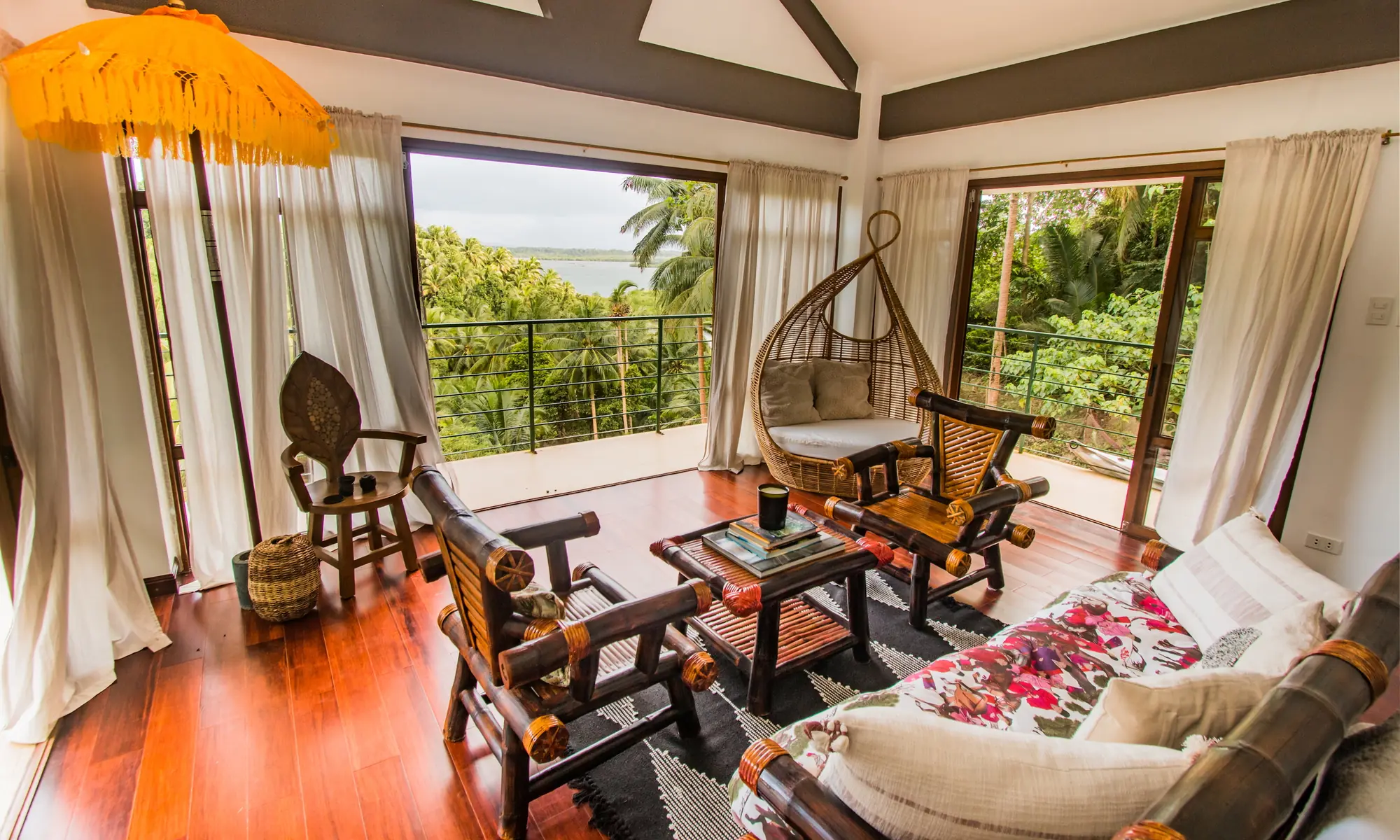 Villa Kulintang interior and tropical living spaces